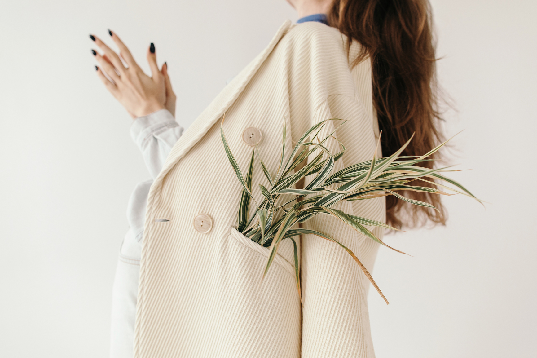 woman wearing sustainable fashion